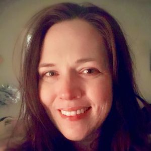 Meet your Posher, Traci